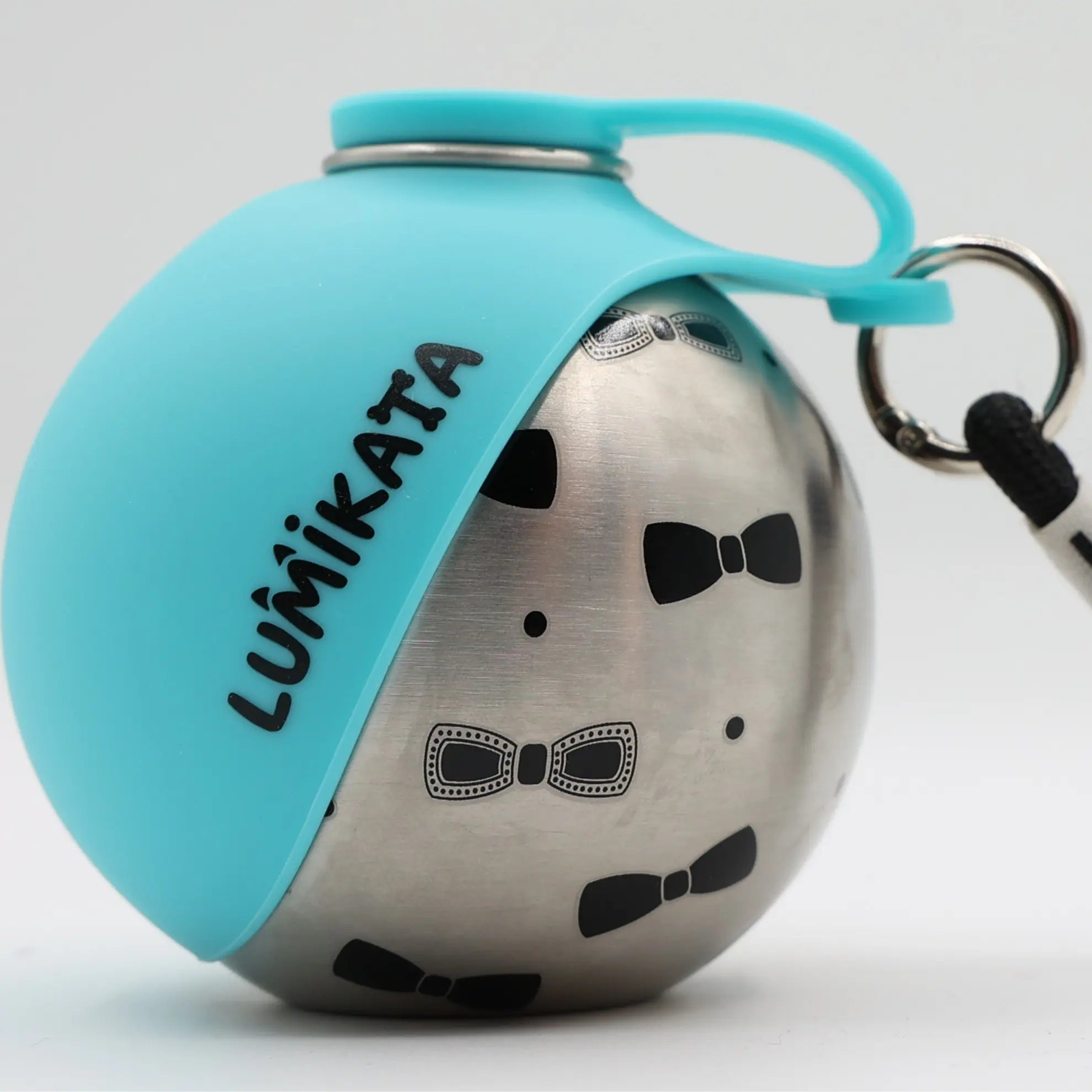 Stay Hydrated on the Go! 🐾💧 Check out the Lumikata 2-in-1 Portable Tumbler for Dogs - Perfect for Walks with Your Furry Friend! 🐶✨ #DogLovers #PetEssentials